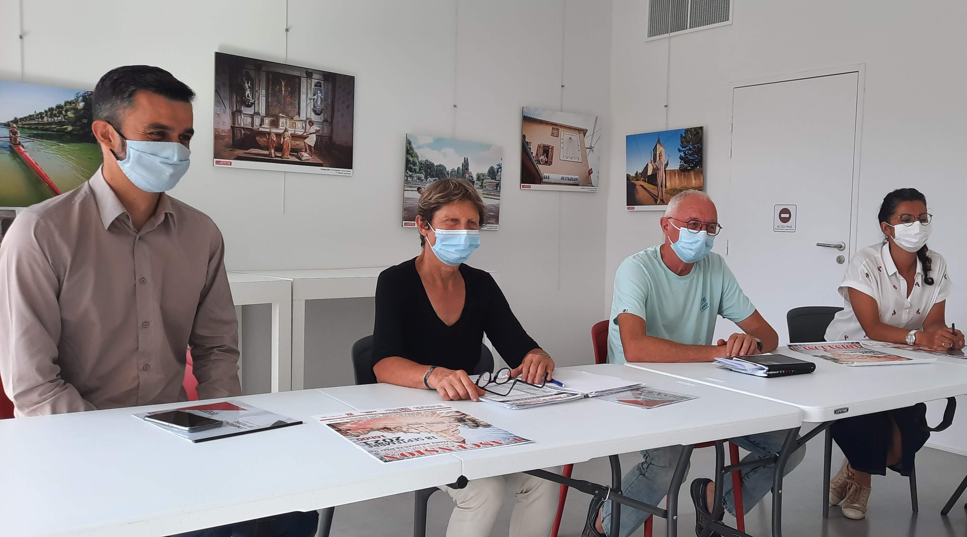 Bannière de l'émission Flash Info